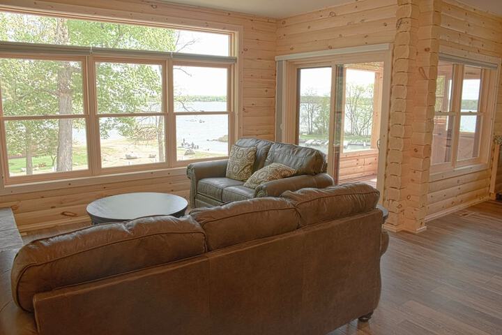 Trappers Landing Lodge
