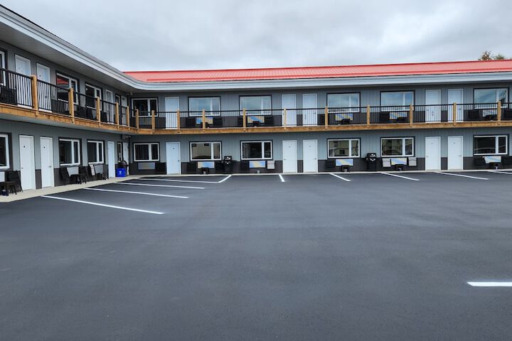 Hotel 3 of 9
