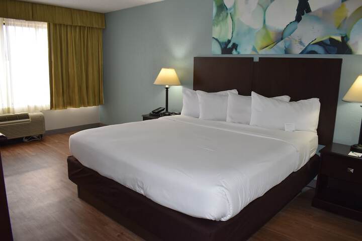 Room 21 of 93