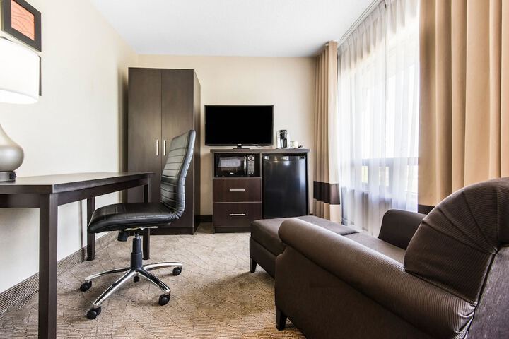 Room 17 of 30