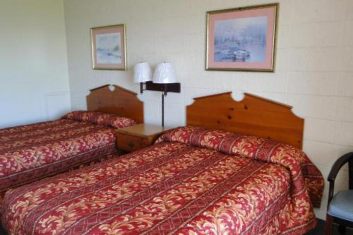 Sea Gypsy Inn Oceanfront