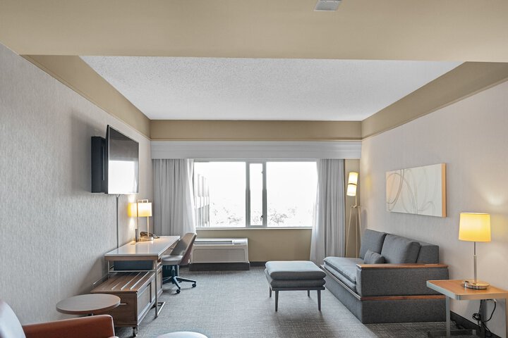 Room 22 of 60