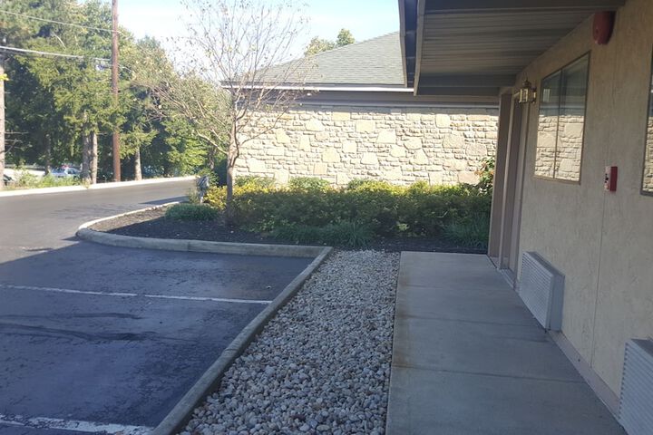 Hotel 4 of 82