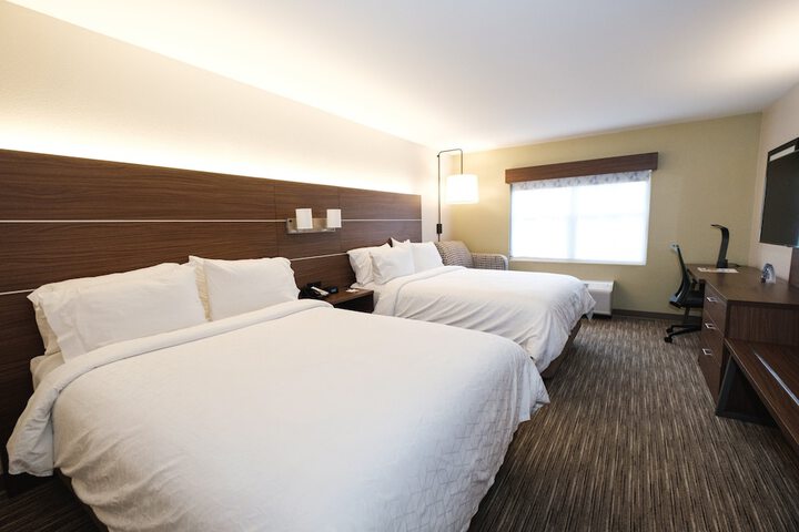 Room 12 of 31