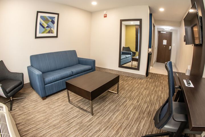 Room 28 of 54