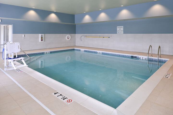 Pool 10 of 49