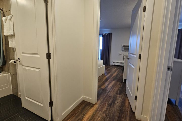 Room 168 of 174