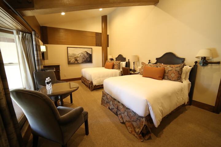 Room 304 of 500