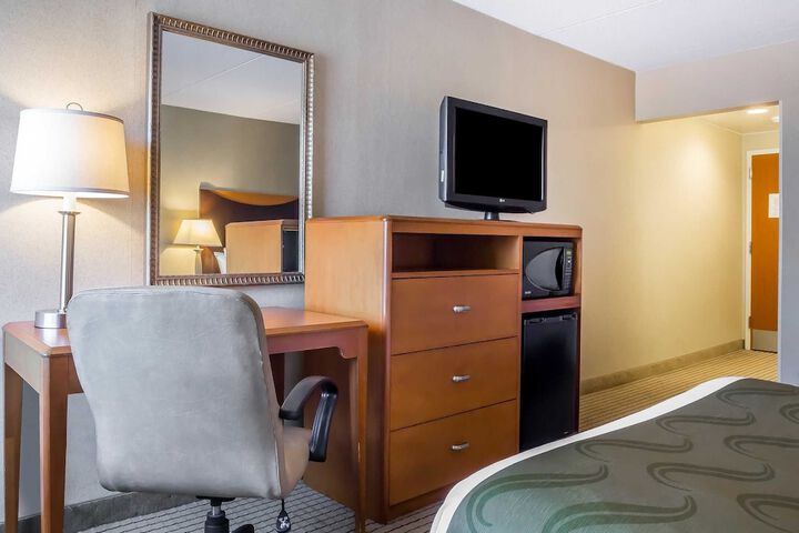 Room 22 of 36