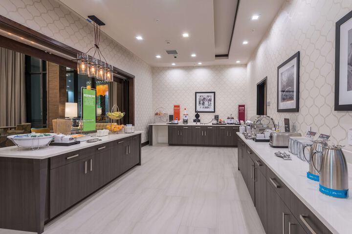 Hampton Inn & Suites Dallas-The Colony TX