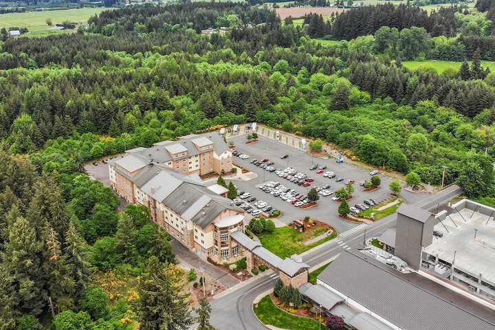 Lucky Eagle Casino & Hotel