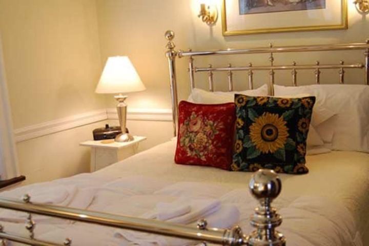 Room 10 of 40