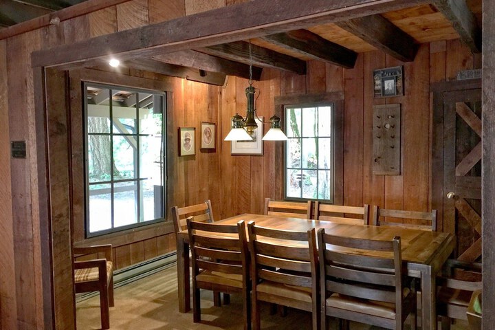 84SW - Sauna - Soaker Tub - Fireplace - Sleeps 6