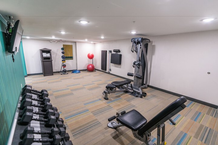 Holiday Inn Express & Suites Nashville - Brentwood I-65 by IHG