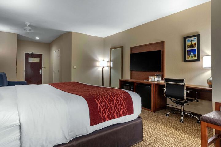 Room 9 of 41