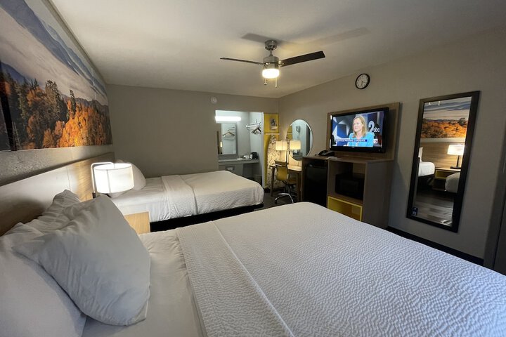 Room 22 of 62