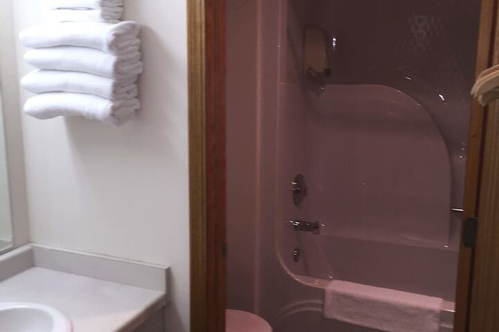 Room 12 of 29
