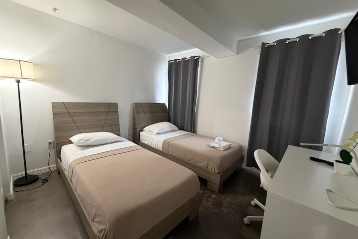 Triangle Suites LLC