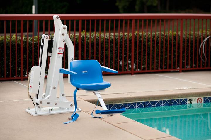 Pool 4 of 51