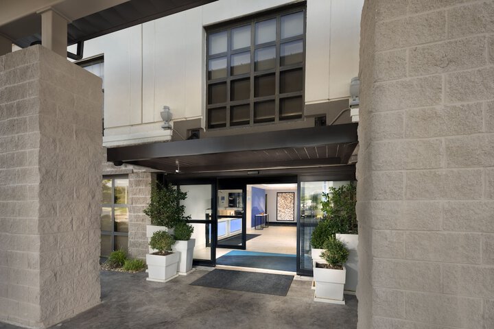 Hotel 5 of 33