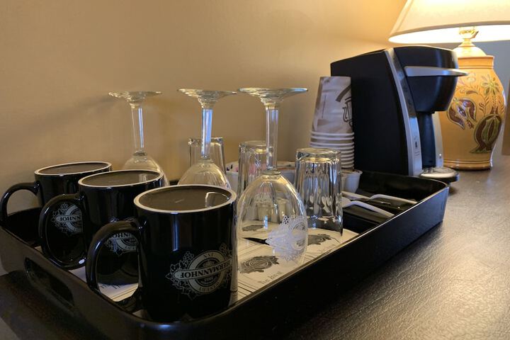 Room 50 of 65