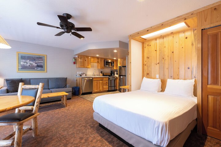 Red Wolf Lodge at Olympic Valley