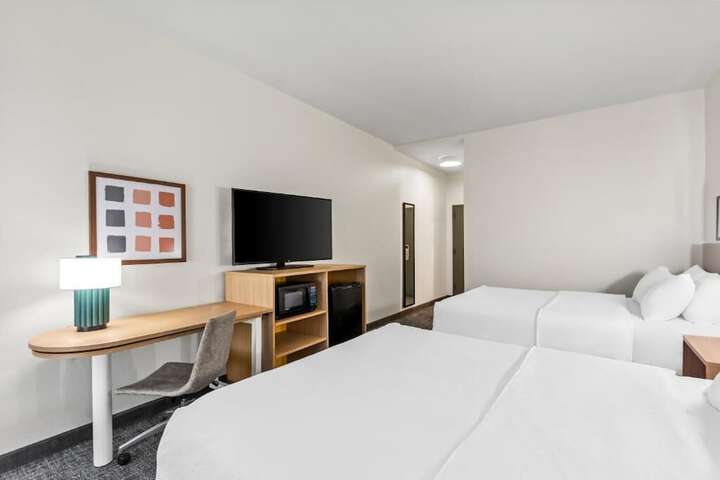 Spark by Hilton Grain Valley Kansas City