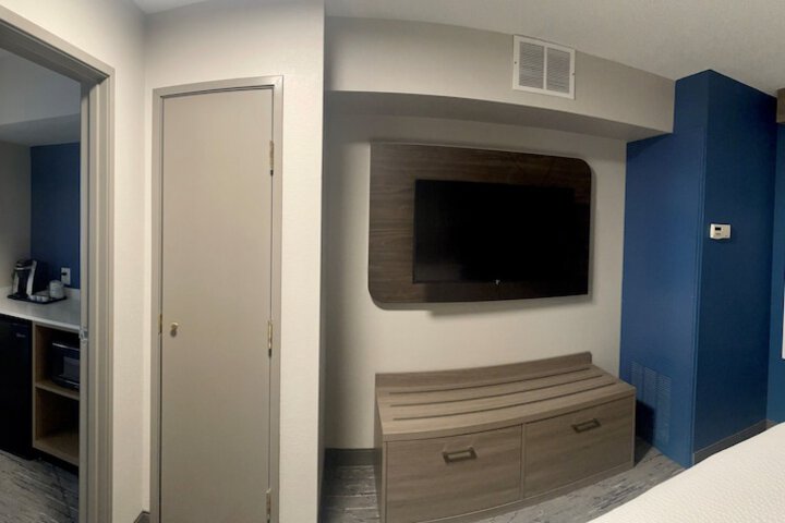 Room 89 of 145