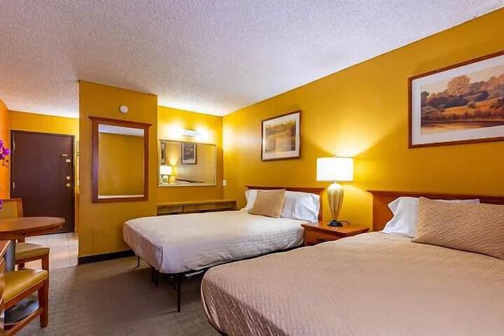 Room 3 of 6