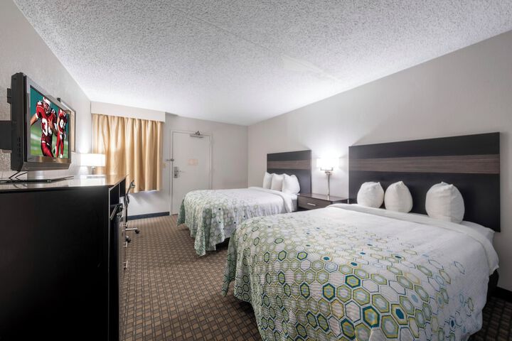 Room 17 of 41