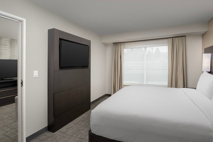 Room 18 of 46