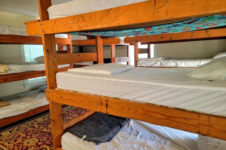 Room 18 of 49