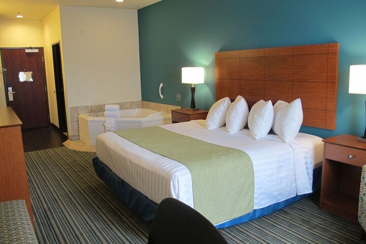Room 49 of 68