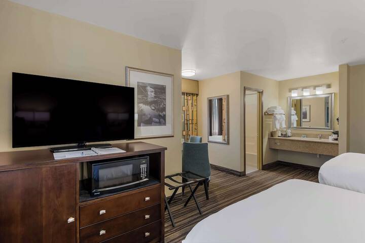 Room 15 of 26