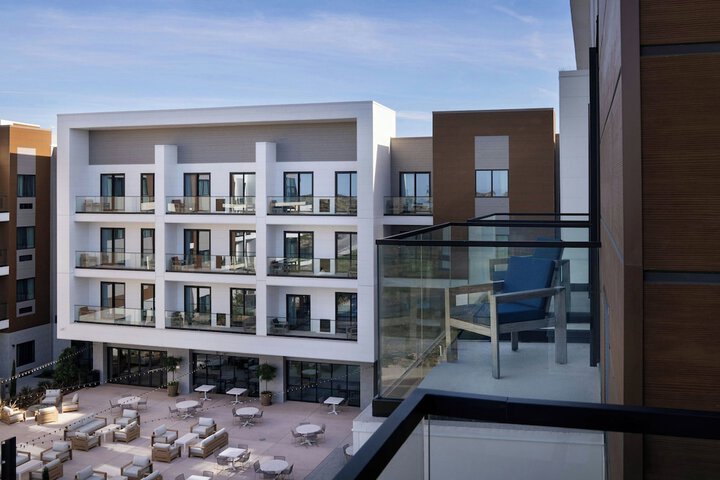 Courtyard by Marriott Sand City Monterey
