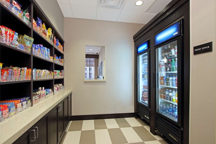 Hampton Inn & Suites Columbus-Downtown