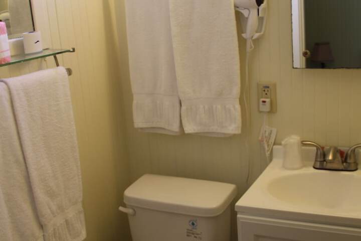 Room 95 of 135