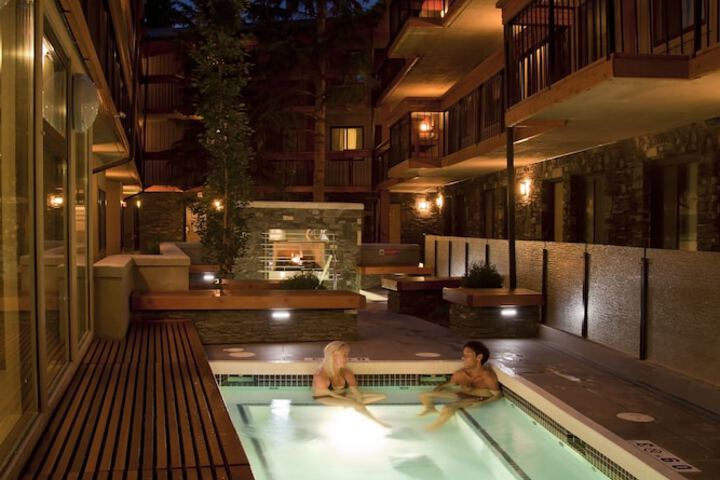 Pool 5 of 24