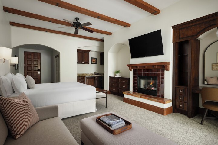 Room 47 of 155