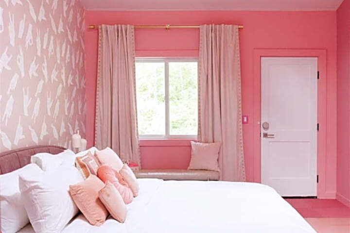The Norsdale plus CMYK Motel on 10 acres in Phoenicia
