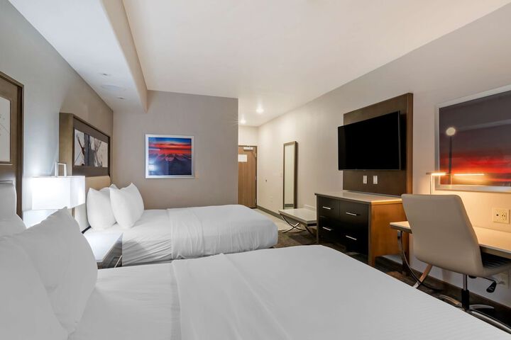 Room 19 of 44