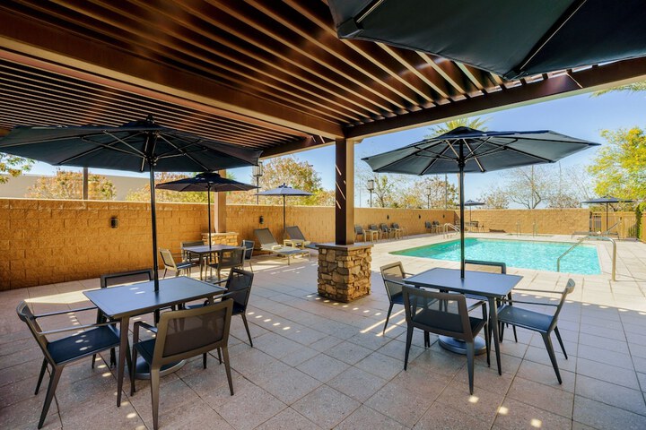 Courtyard by Marriott Phoenix Mesa Gateway Airport