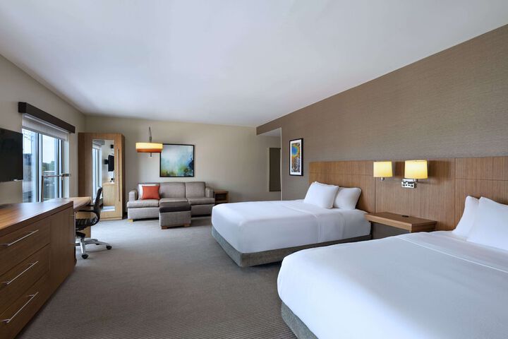 Hyatt Place Greensboro / Downtown