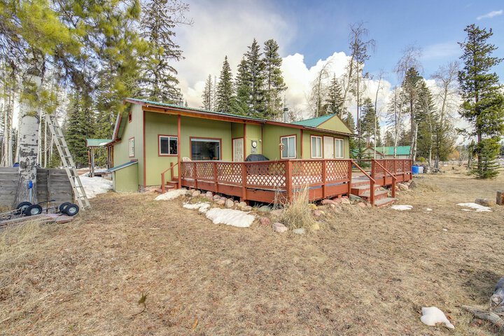 Hike Bike & Boat: Cabin w / Dock on Seeley Lake!