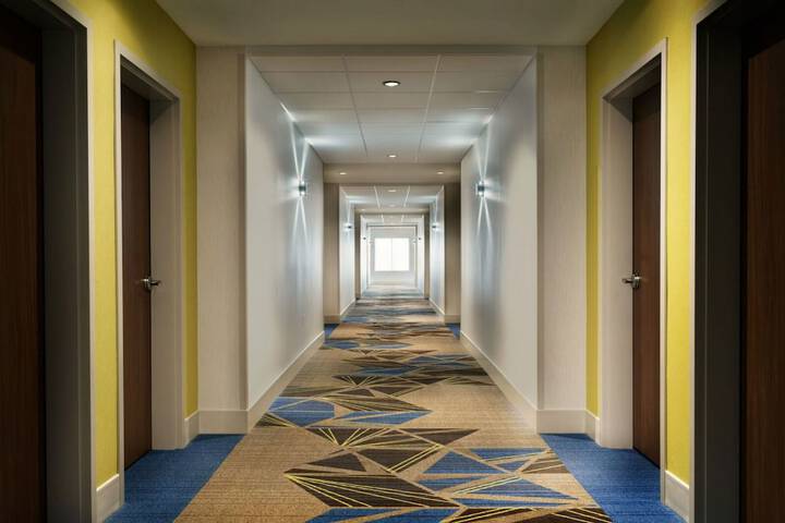 Holiday Inn Express & Suites Warsaw - E Center by IHG