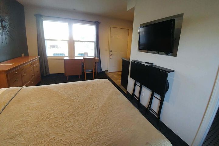 Room 17 of 45