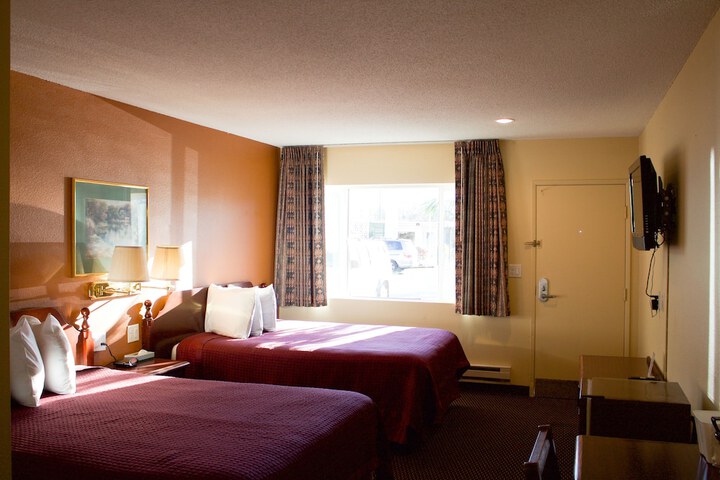 Room 14 of 14