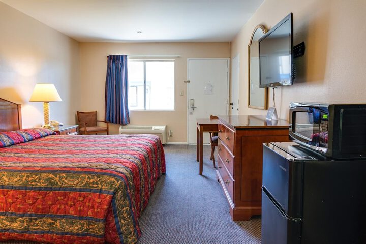Room 41 of 89