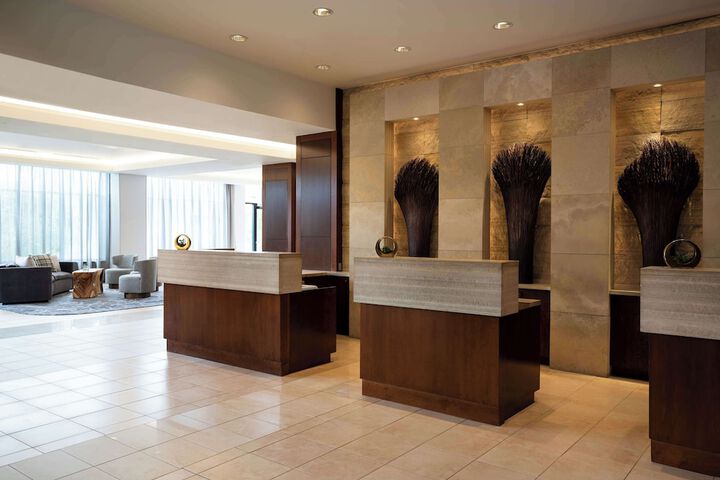 Hotel Interior 16 of 100