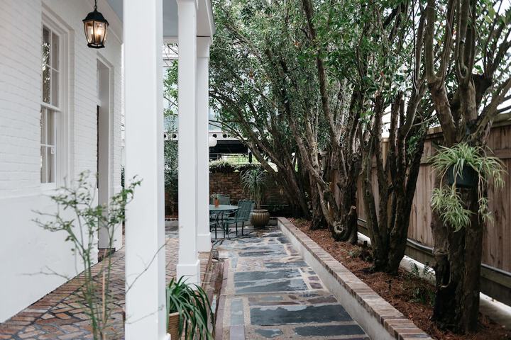 Hotel Exterior 56 of 56